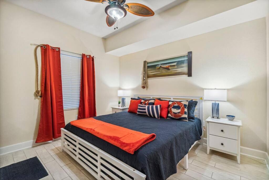 Ocean Front 29th Floor - Must Be 25 To Book Holiday home *